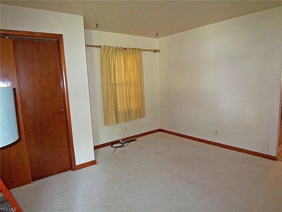 Alcove in the livingroom.