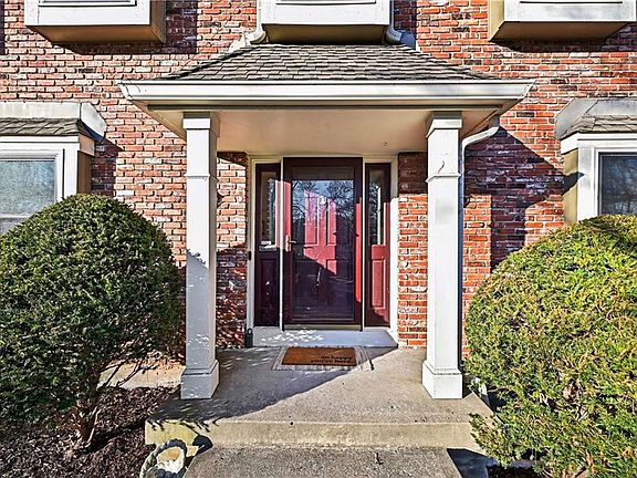 5th image of 13008 Fontana St