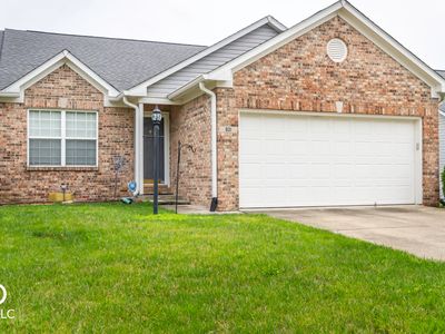 821 Ashton Park Dr, Greenwood, IN, 46143
