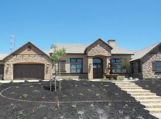 233 Rolling Sage Cir, Vacaville, CA
