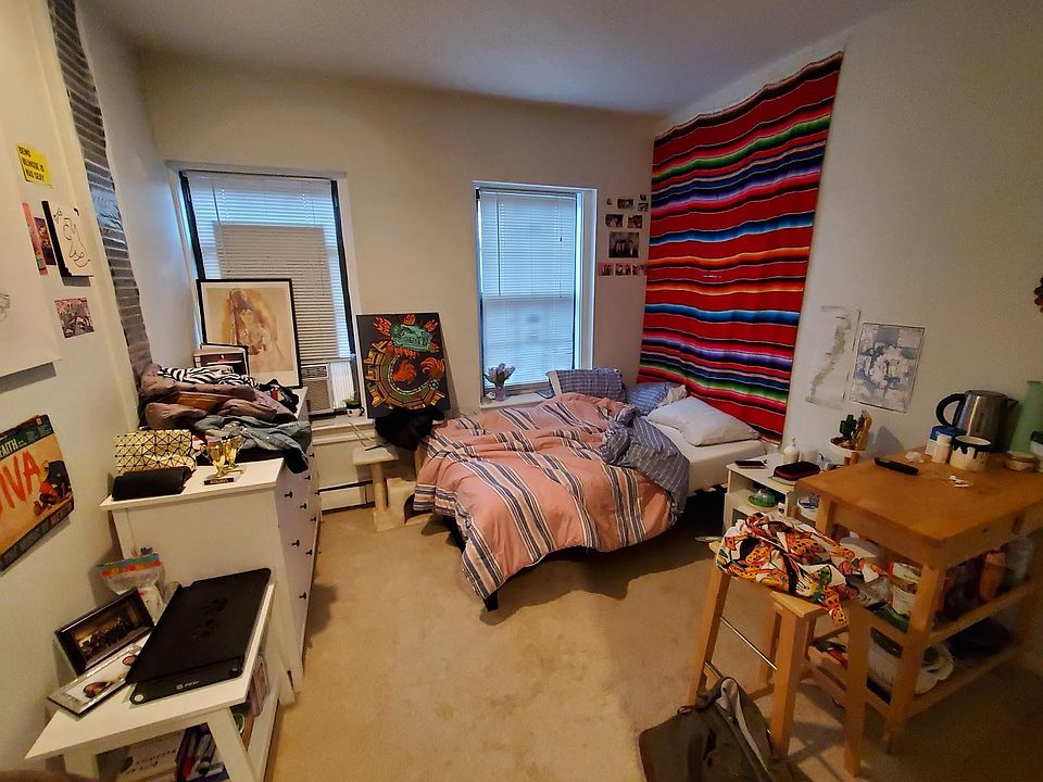 2nd image of 172 Saint Botolph St #12R