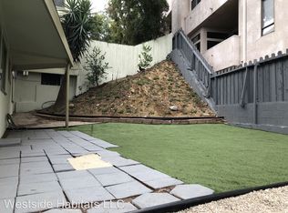 11837 Laurelwood Dr APT 19, Studio City, CA 91604