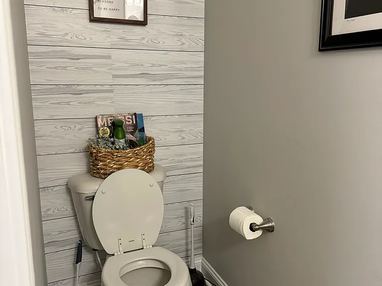 308 Buckingham Pl — Photo 18