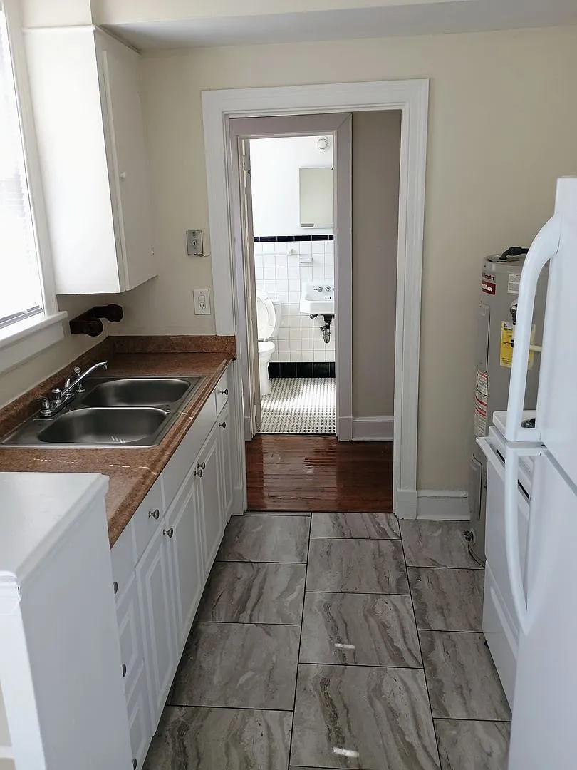 McKinley St, 1015 Apt. 6 — Photo 2