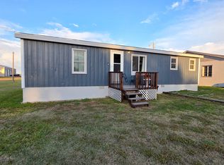 27 4th Street Ter, Great Bend, KS 67530