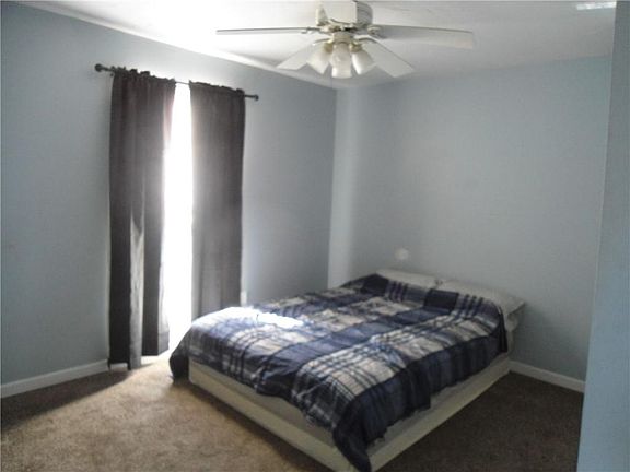 4th image of 307 S Nebraska St