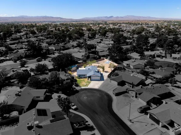 1109 Krista Ct, Ridgecrest, CA 93555