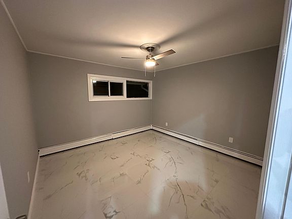 3rd image of 32 Ballad Ln Floor 1