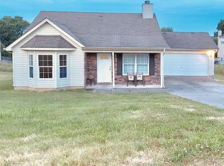 131 Howard Woody Dr, La Vergne, TN 37086