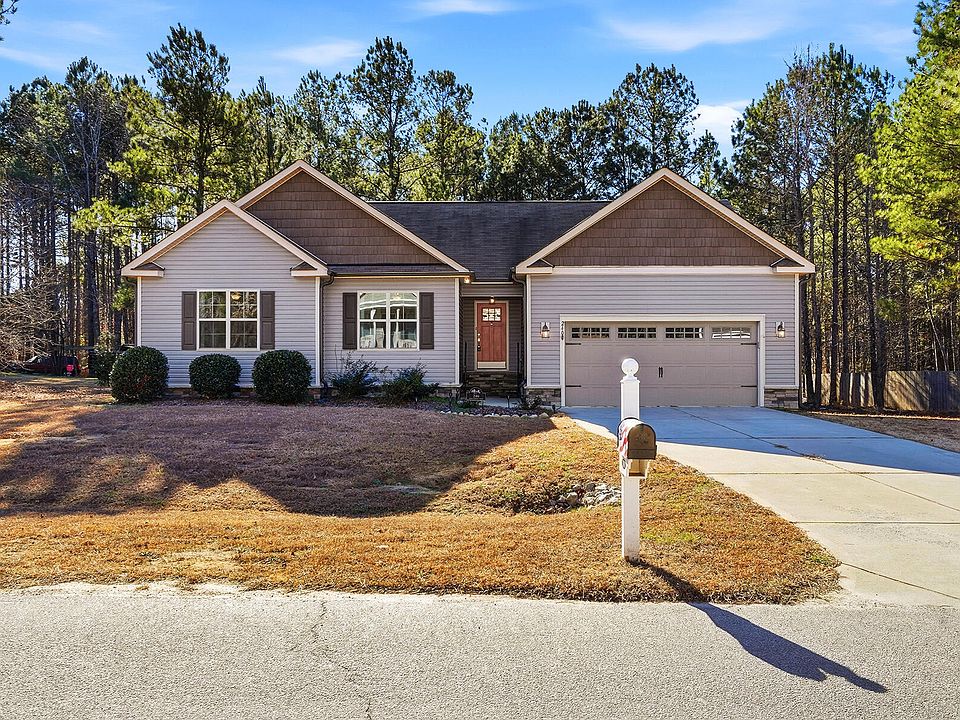 1st image of 240 Ridge Dr