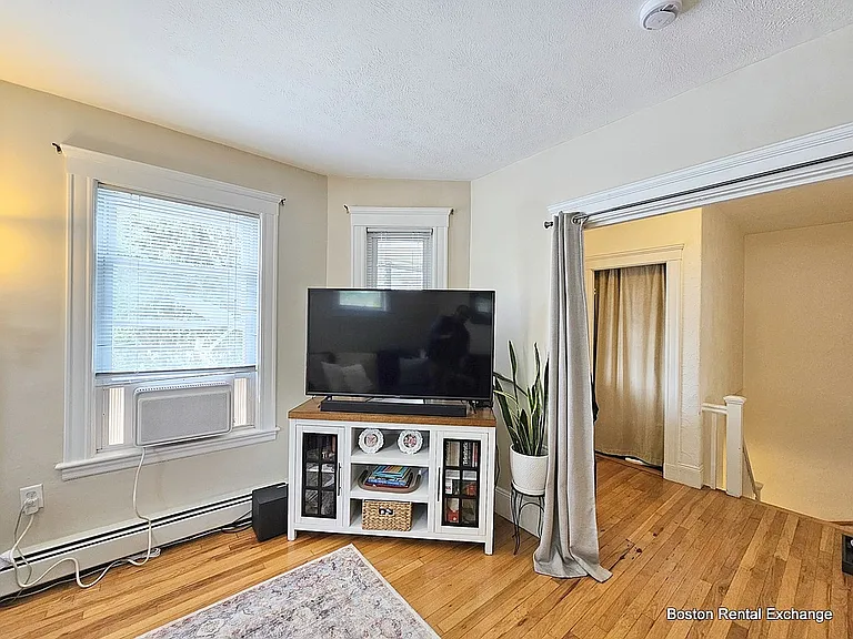26 Julia St — Photo 3