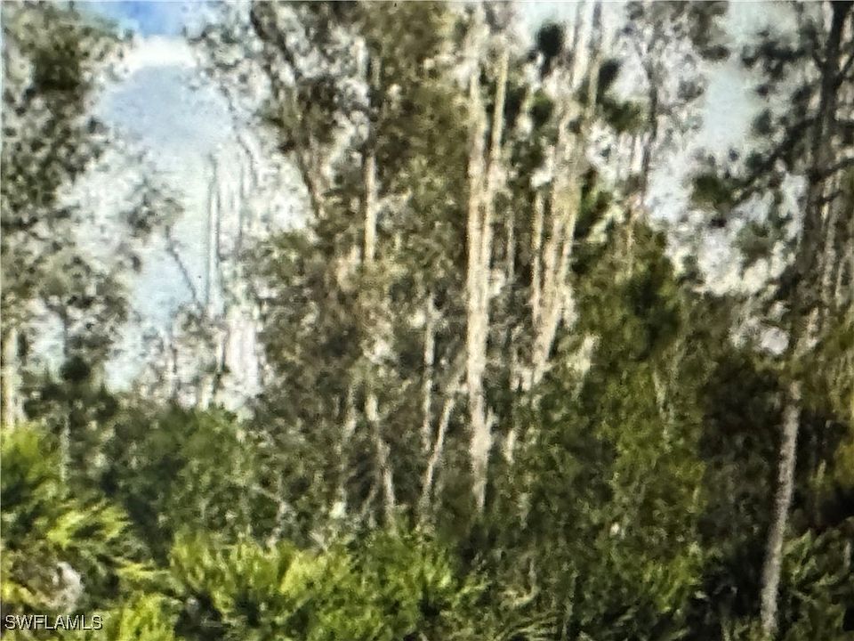 2nd image of 2739 Meadow Rd