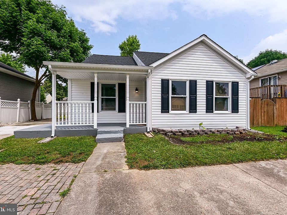 1st image of 898 Avon Dr