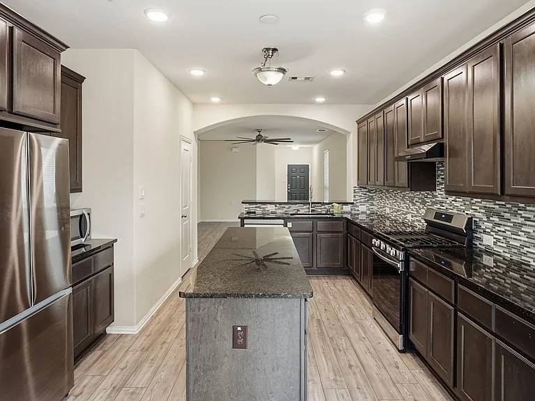 29880 Dovetail Bluff Ln — Photo 6