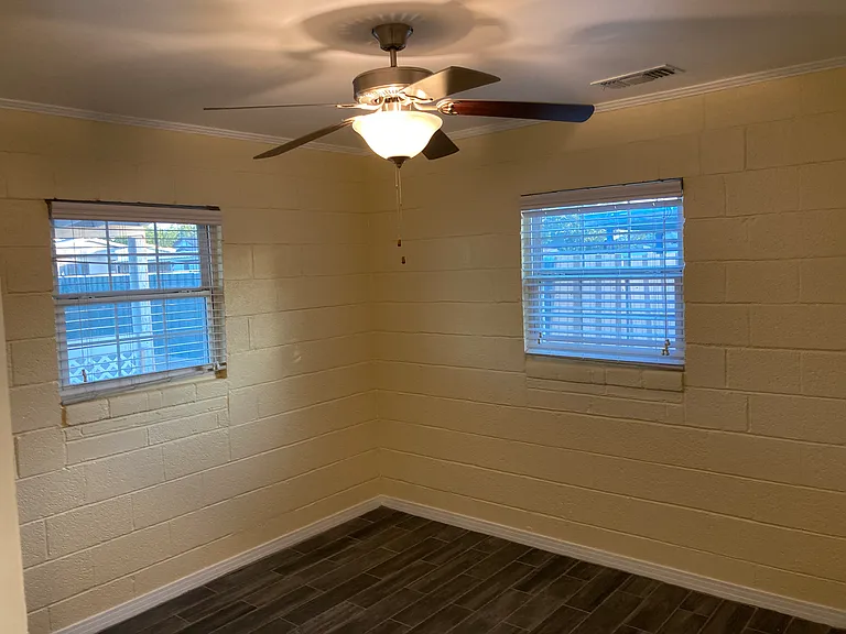 1519 S Morris St #1 — Photo 5