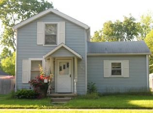 740 Douglas St, Morris, IL 60450