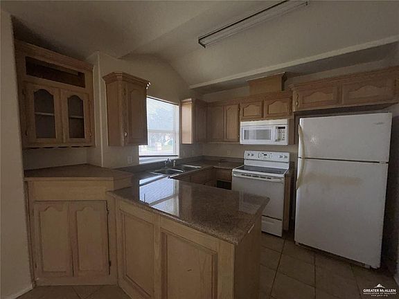 4th image of 1803 W Douglas St #3