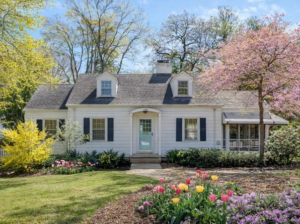 2728 Anderson Dr, Raleigh, NC 27608