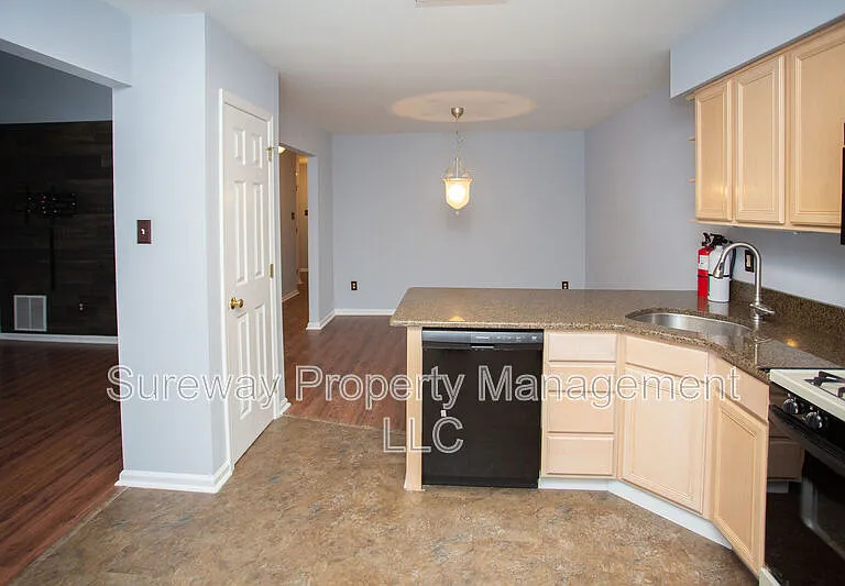 51 Meadow Ct — Photo 23