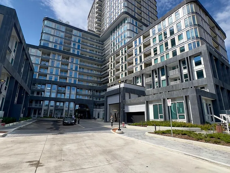 3240 William Coltson Ave #1115 — Photo 2