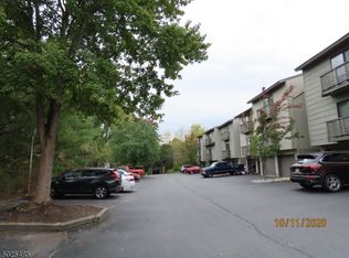 1204 Spruce Hills Dr #1204, Glen Gardner, NJ 08826