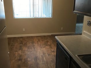 2042 Avenida Olivos, Hemet, CA 92545