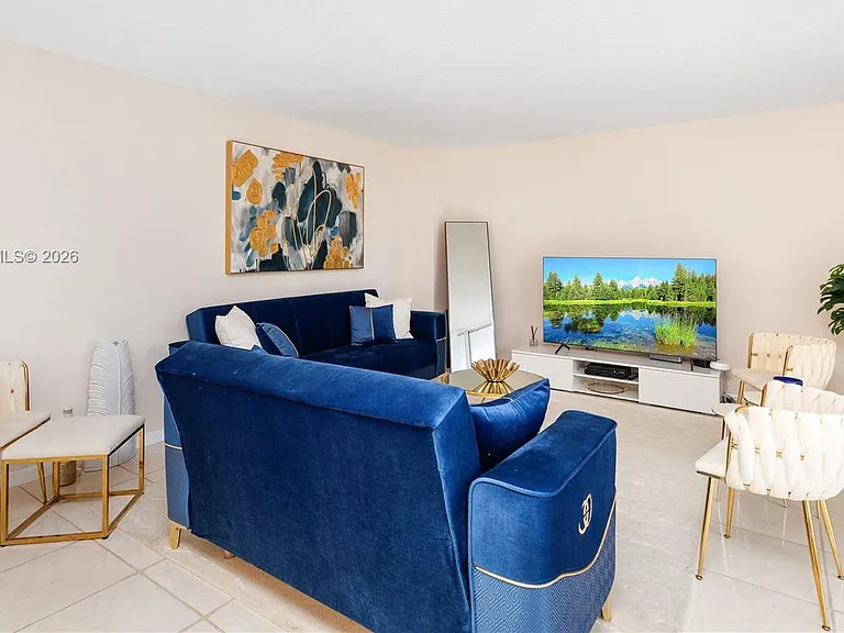 2030 S Ocean Dr #307 — Photo 4