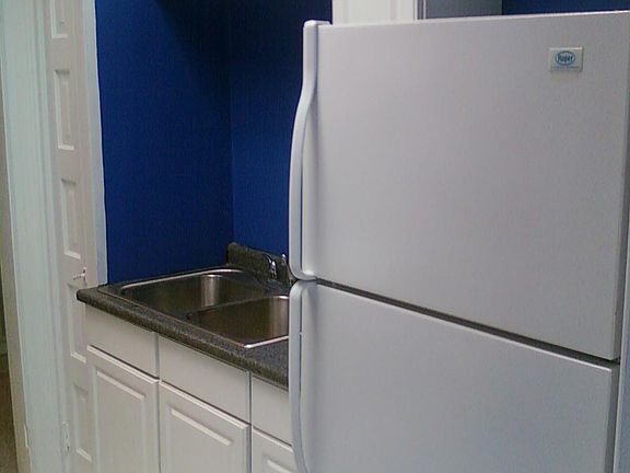 2nd image of 142 1/2 N Main St #C