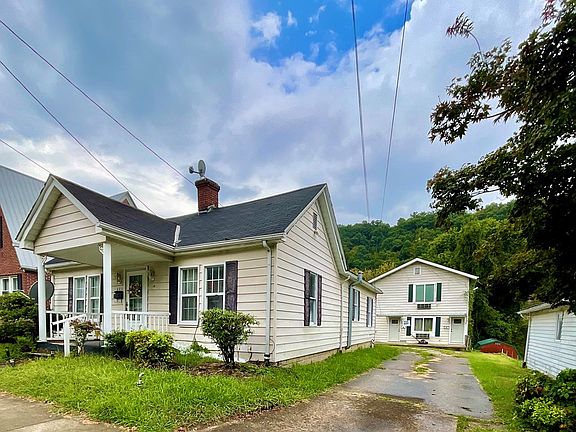 2nd image of 471 Hambley Blvd