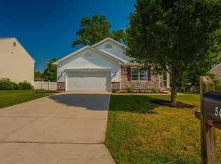 54 Hummingbird Way, Amelia, OH 45102