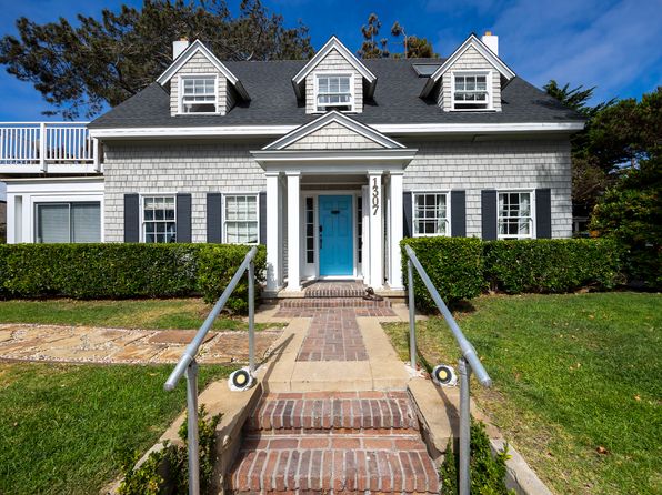 1307 Stratford Ct