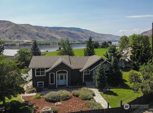 2433 Entiat Way, Entiat, WA 98822