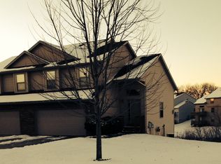 2028 Stratford Ct, Coralville, IA 52241