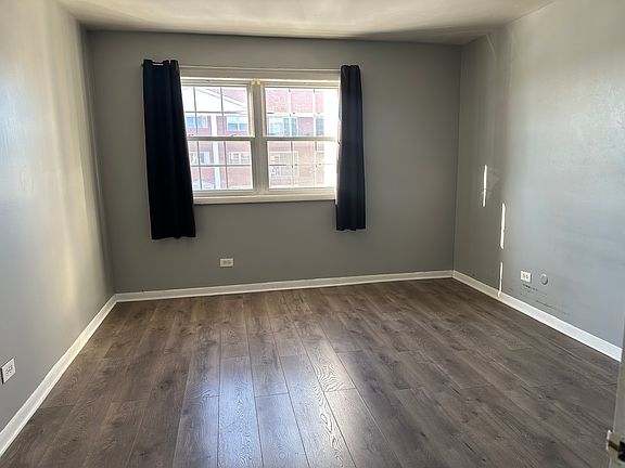 4th image of 6115 W 94th St APT B1