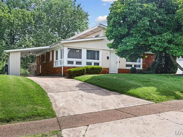 7944 Westover Pl, Saint Louis, MO 63130