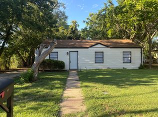 1204 E Broadbeck Dr, Wichita, KS 67219