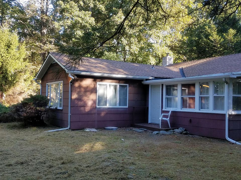2nd image of 105 Chariton Dr