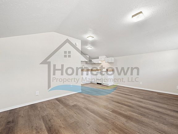 4th image of 7676 W Lewis St #1