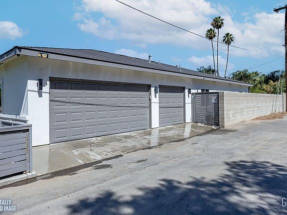 5th image of 312 Acacia Ave