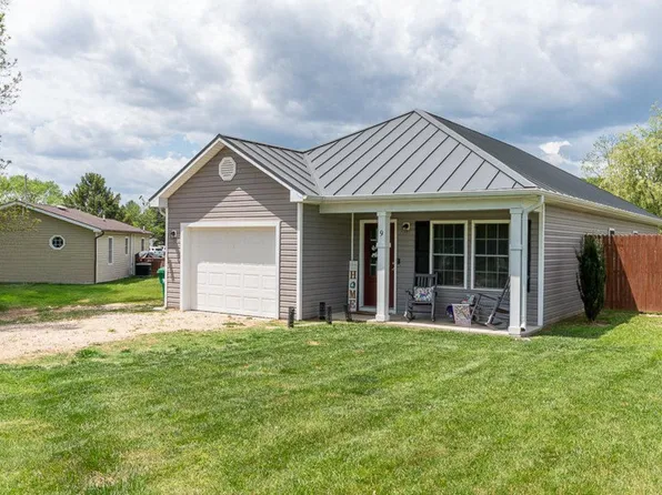 9 Antioch Rd, Luray, VA 22835