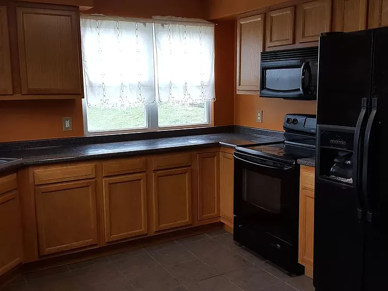 512 Wisconsin Ave — Photo 5