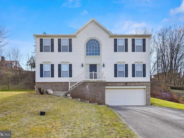 412 Wynwood Rd, York, PA 17402