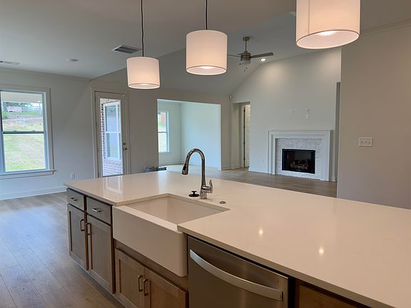 3rd image of 5555 Heather Oak Dr