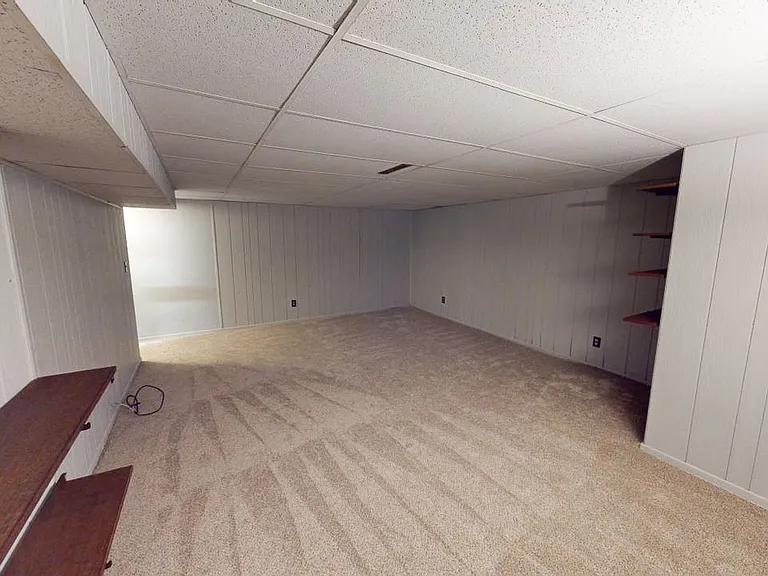 5123 Delancey St — Photo 18