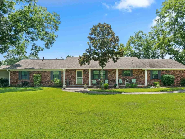 8090 Beulah Rd, Pensacola, FL 32526