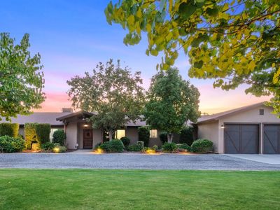 1538 N Locan Ave, Clovis, CA, 93619