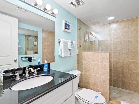 5th image of 500 Burton Dr #1410