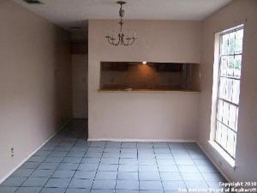4th image of 11419 Fort Wyne Dr