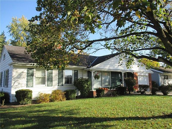 2nd image of 308 Mid Lane St