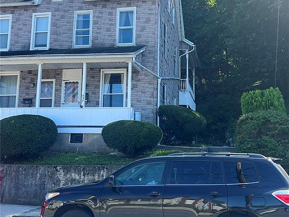 2nd image of 437 W South St